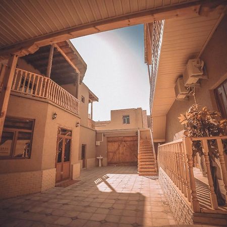 Oqilanur Guest House Хива Екстериор снимка