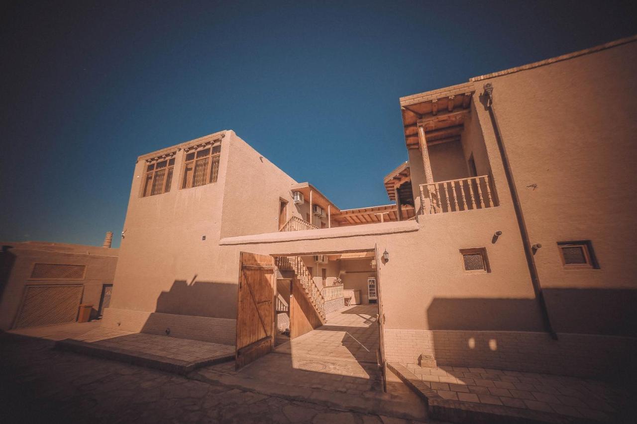 Oqilanur Guest House Хива Екстериор снимка