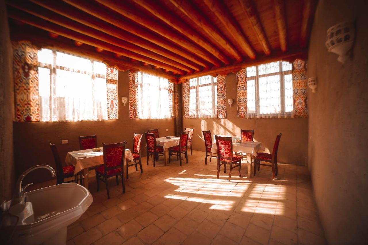 Oqilanur Guest House Хива Екстериор снимка