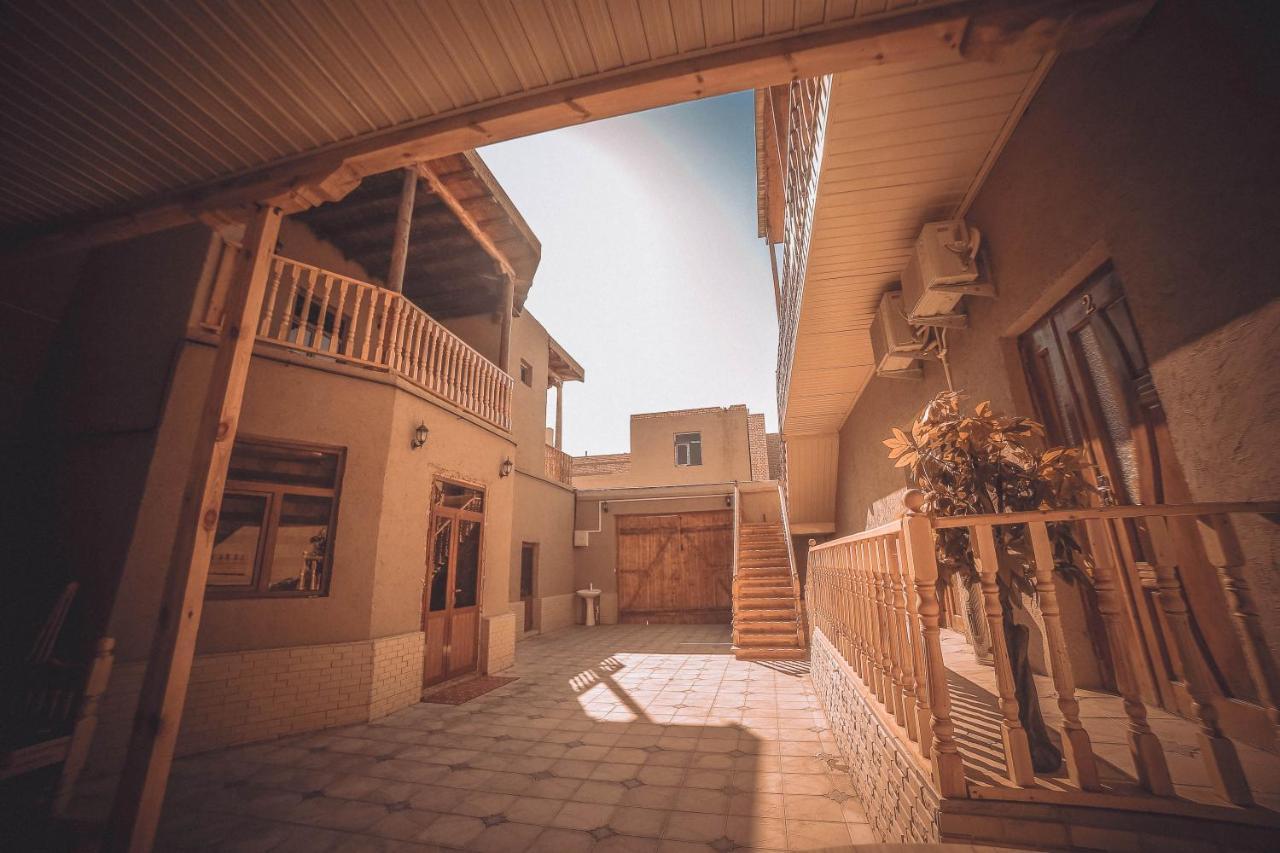 Oqilanur Guest House Хива Екстериор снимка