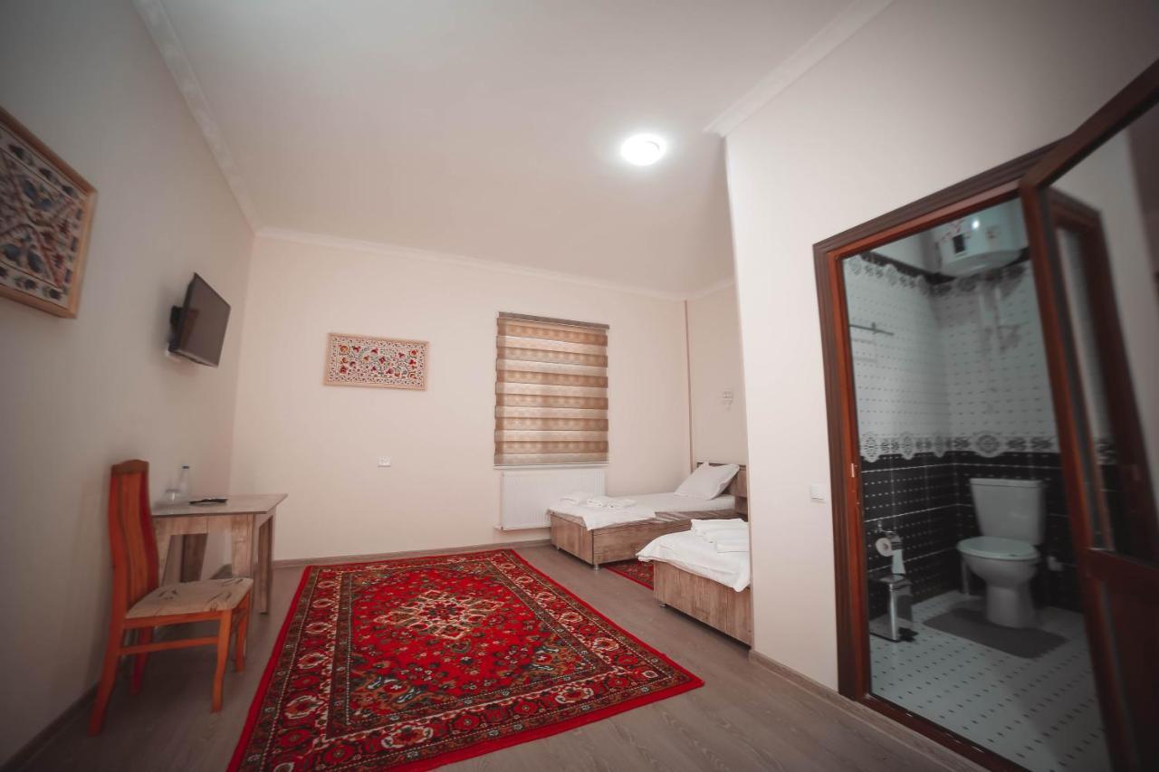 Oqilanur Guest House Хива Екстериор снимка