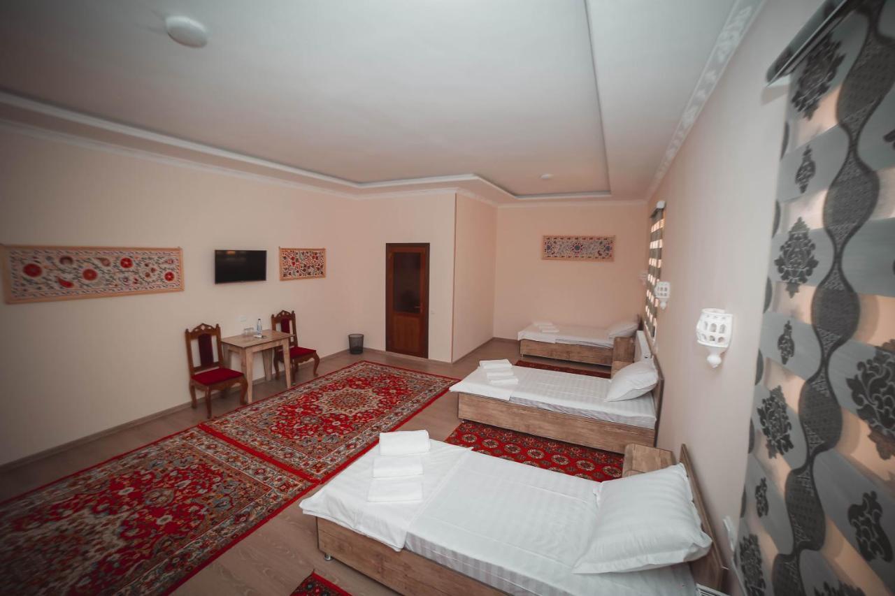 Oqilanur Guest House Хива Екстериор снимка